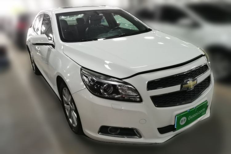 Used Chevrolet Malibu 2014 2.0L Automatic Luxury Edition Front Right 45 Deg