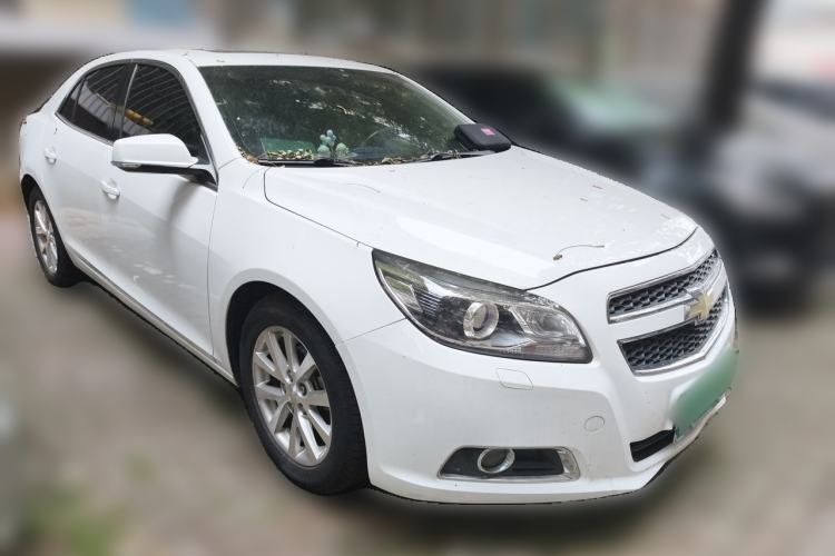 Used Chevrolet Malibu 2014 2.0L Automatic Luxury Edition Front Right 45 Deg