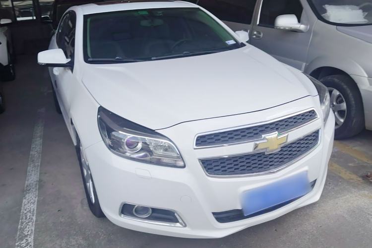 Used Chevrolet Malibu 2014 2.0L Automatic Luxury Edition Front Right 45 Deg