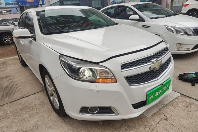 Used Chevrolet Malibu 2014 2.0L Automatic Luxury Edition Front Right 45 Deg