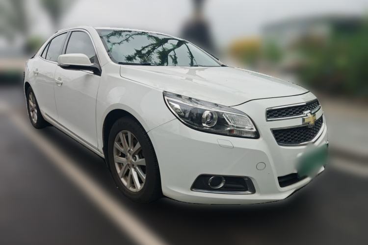 Used Chevrolet Malibu 2014 2.0L Automatic Luxury Edition Front Right 45 Deg