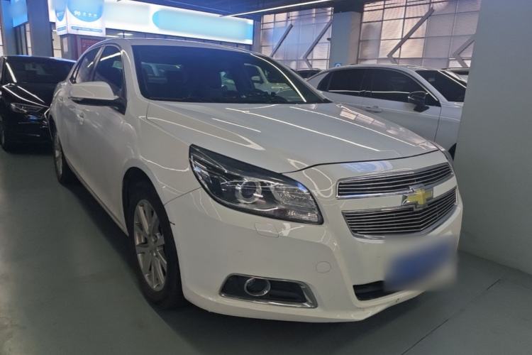 Used Chevrolet Malibu 2014 2.0L Automatic Luxury Edition Front Right 45 Deg