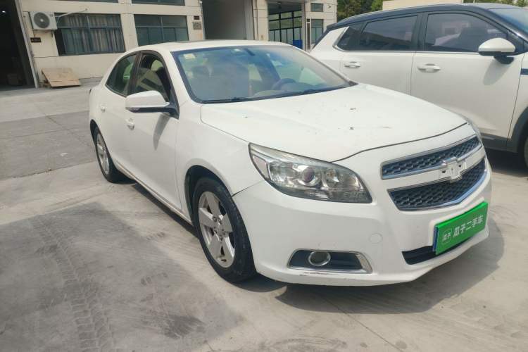 Used Chevrolet Malibu 2014 2.0L Automatic Comfort Edition Front Right 45 Deg