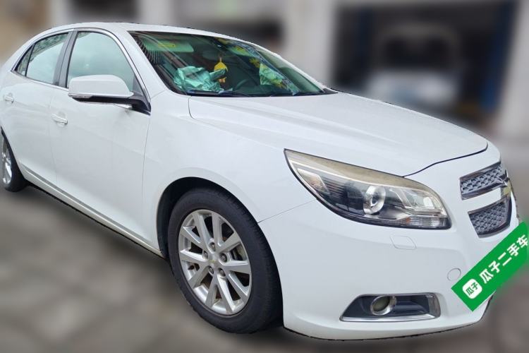 Used Chevrolet Malibu 2014 2.0L Automatic Luxury Edition Front Right 45 Deg
