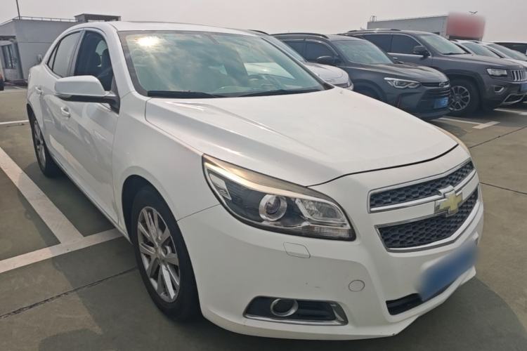 Used Chevrolet Malibu 2014 2.0L Automatic Luxury Edition Front Right 45 Deg