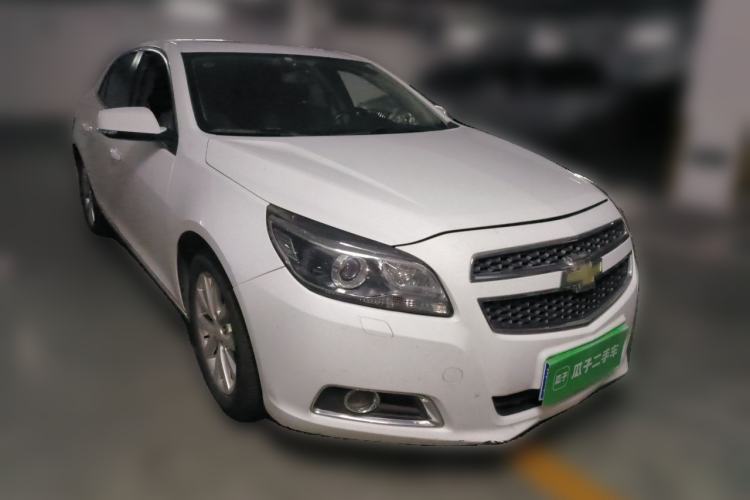 Used Chevrolet Malibu 2014 2.0L Automatic Luxury Edition Front Right 45 Deg