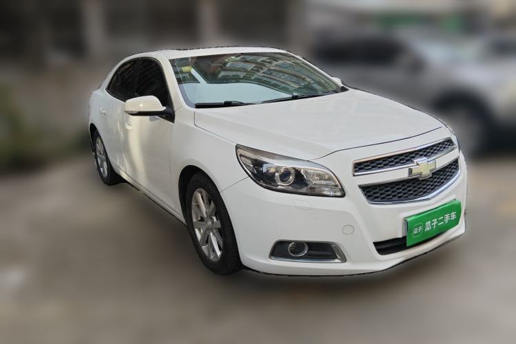Used Chevrolet Malibu 2014 2.0L Automatic Luxury Edition Front Right 45 Deg