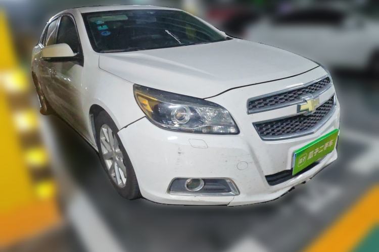 Used Chevrolet Malibu 2014 2.0L Automatic Luxury Edition Front Right 45 Deg