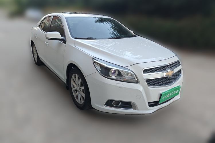 Used Chevrolet Malibu 2014 2.0L Automatic Luxury Edition Front Right 45 Deg