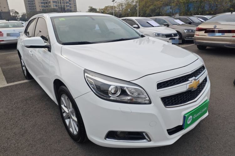Used Chevrolet Malibu 2014 2.4L Automatic Luxury Edition Front Right 45 Deg