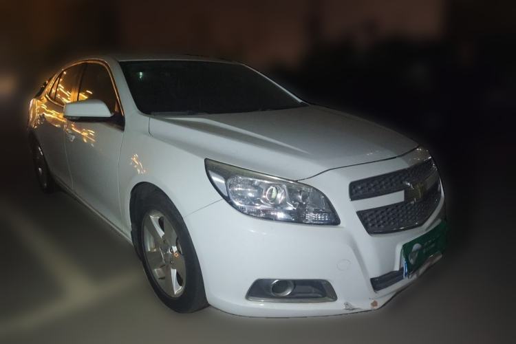 Used Chevrolet Malibu 2014 1.6T Automatic Comfort Edition Front Right 45 Deg