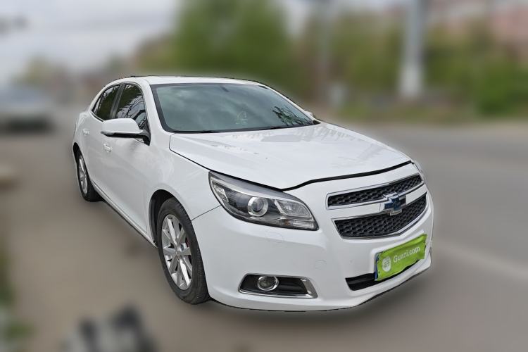 Used Chevrolet Malibu 2014 2.0L Automatic Luxury Edition Front Right 45 Deg