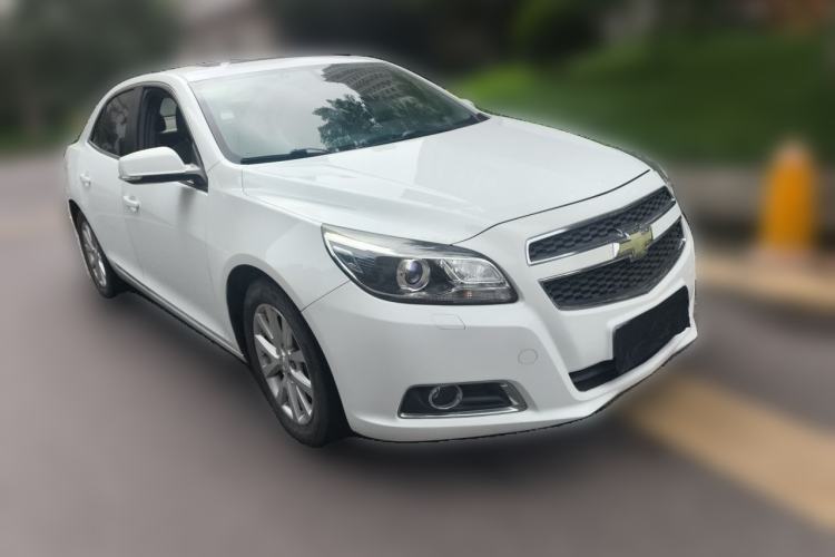 Used Chevrolet Malibu 2014 2.0L Automatic Luxury Edition Front Right 45 Deg
