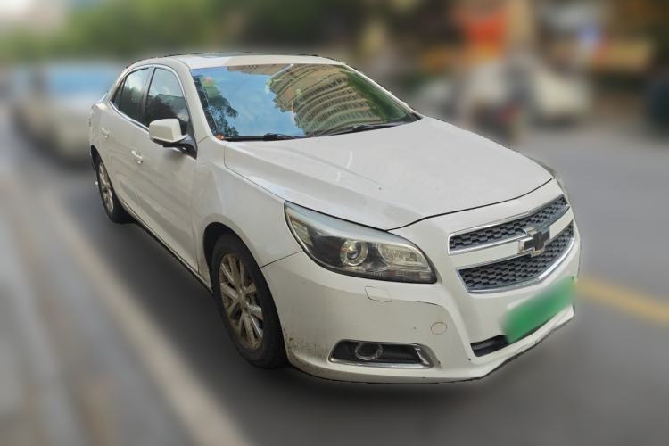 Used Chevrolet Malibu 2014 2.0L Automatic Luxury Edition Front Right 45 Deg