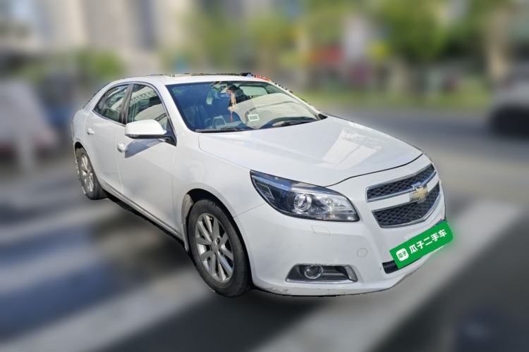 Used Chevrolet Malibu 2014 2.0L Automatic Luxury Edition Front Right 45 Deg