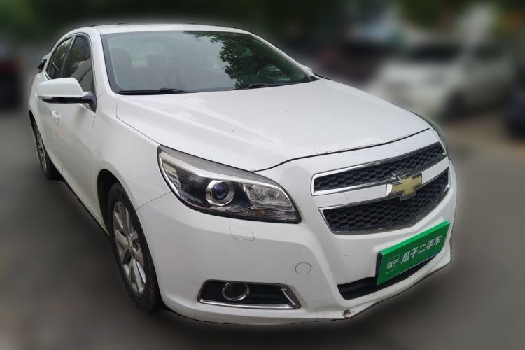 Used Chevrolet Malibu 2014 2.0L Automatic Luxury Edition Front Right 45 Deg
