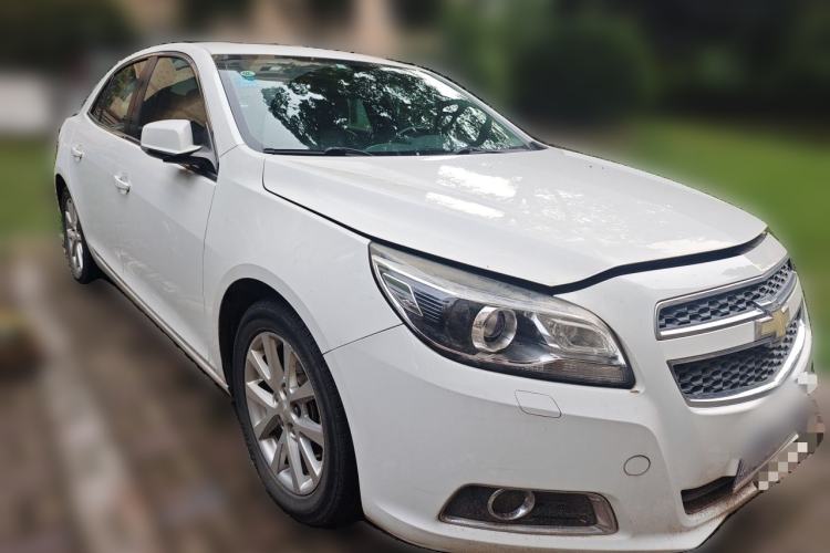 Used Chevrolet Malibu 2014 2.0L Automatic Luxury Edition Front Right 45 Deg