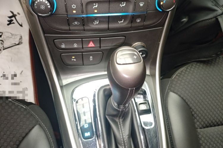 Used Chevrolet Malibu 2014 1.6T Automatic Comfort Edition Gear Lever