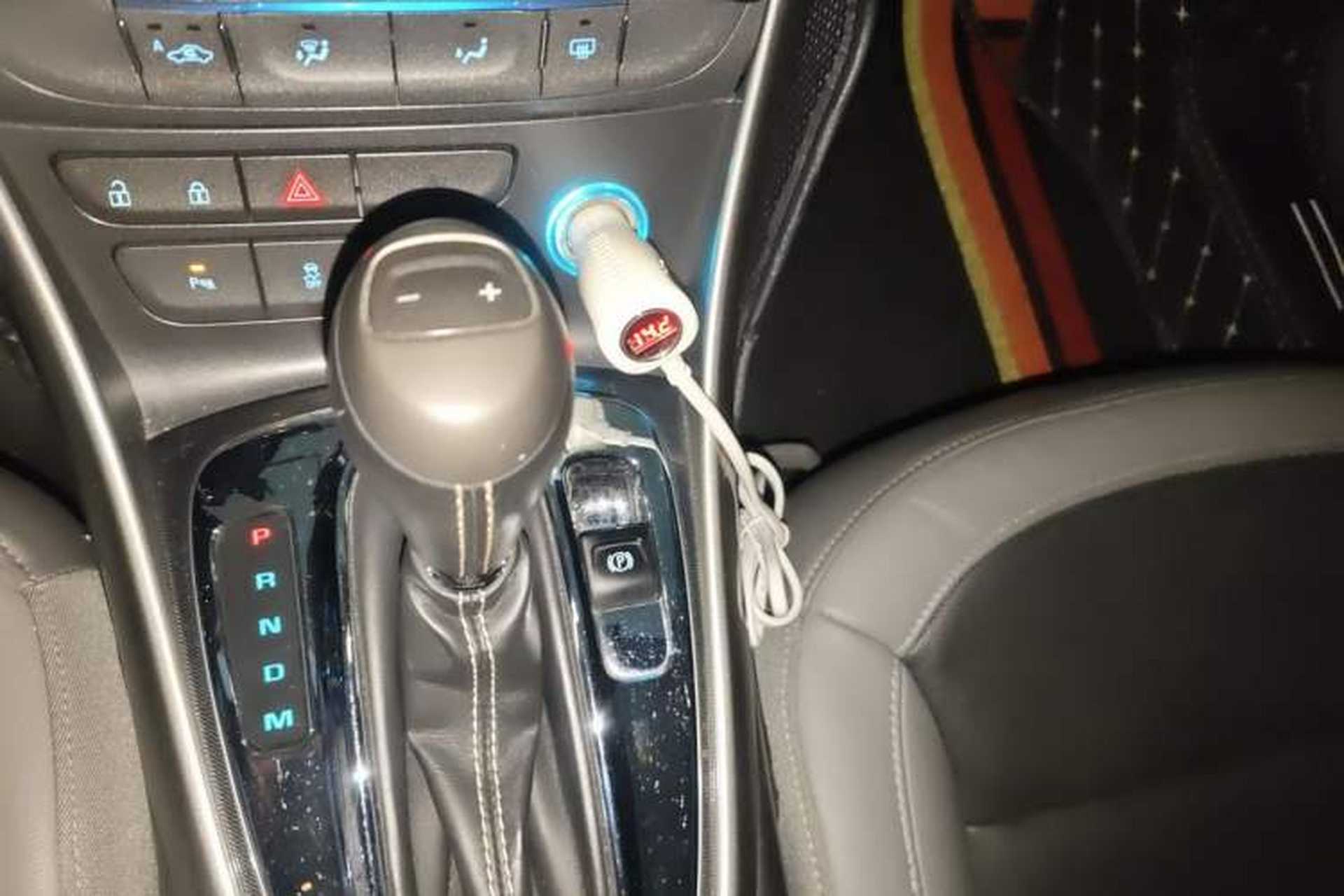 Used Chevrolet Malibu 2014 2.0L Automatic Luxury Edition Gear Lever