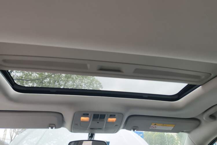 Used Chevrolet Malibu 2014 2.0L Automatic Luxury Edition Headliner