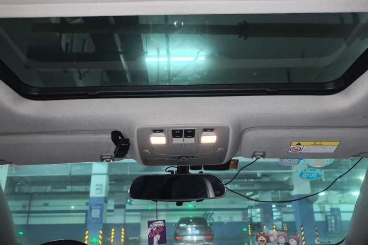 Used Chevrolet Malibu 2014 2.0L Automatic Luxury Edition Headliner