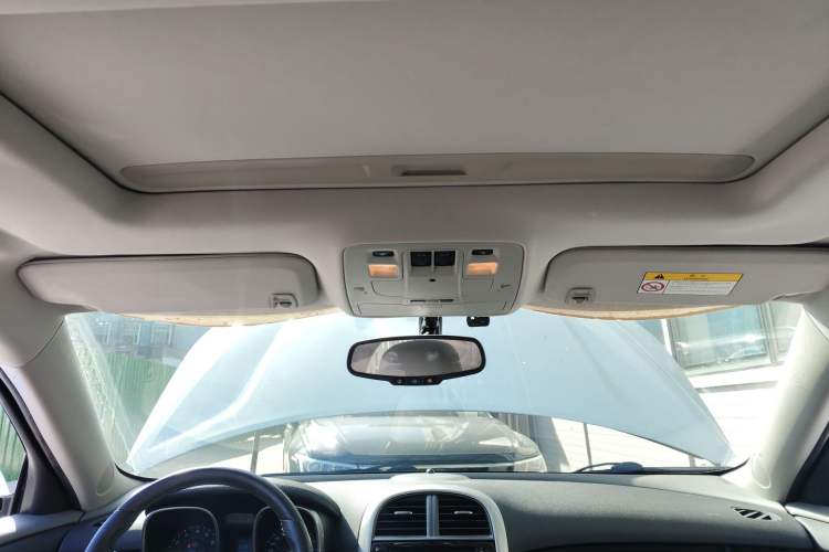 Used Chevrolet Malibu 2014 2.0L Automatic Luxury Edition Headliner