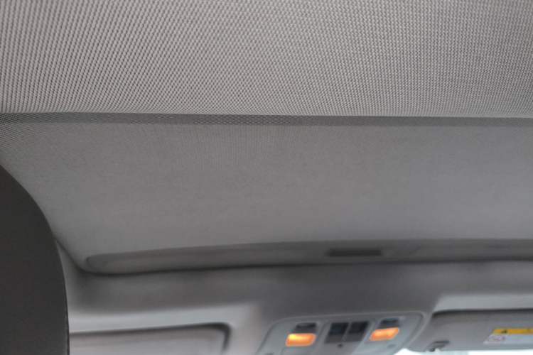 Used Chevrolet Malibu 2014 2.0L Automatic Luxury Edition Headliner