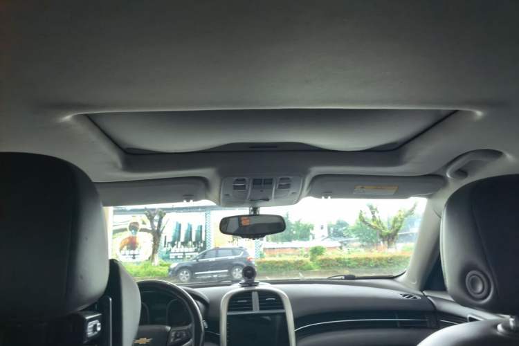 Used Chevrolet Malibu 2014 2.0L Automatic Luxury Edition Headliner