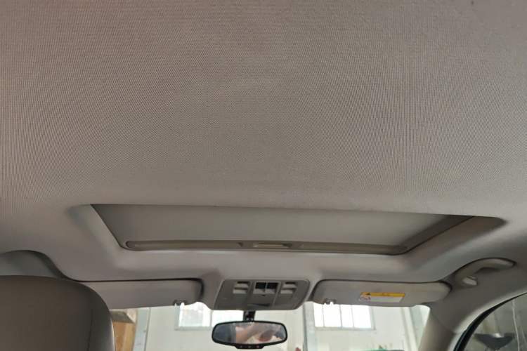 Used Chevrolet Malibu 2014 2.0L Automatic Luxury Edition Headliner