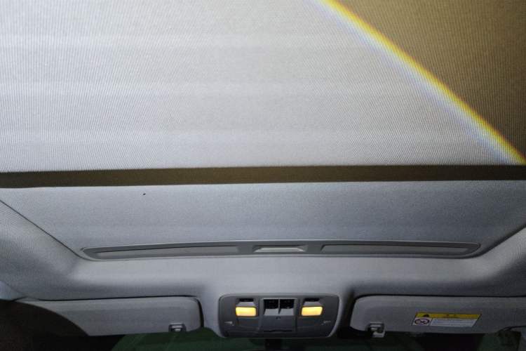 Used Chevrolet Malibu 2014 2.0L Automatic Luxury Edition Headliner