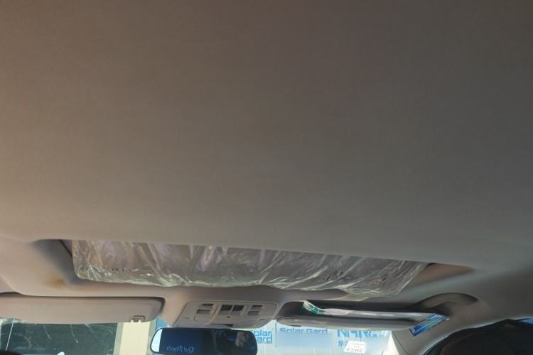Used Chevrolet Malibu 2014 1.6T Automatic Comfort Edition Headliner