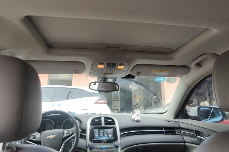 Used Chevrolet Malibu 2014 2.0L Automatic Luxury Edition Headliner