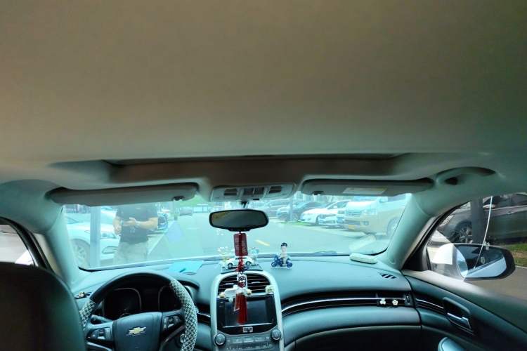 Used Chevrolet Malibu 2014 2.0L Automatic Luxury Edition Headliner