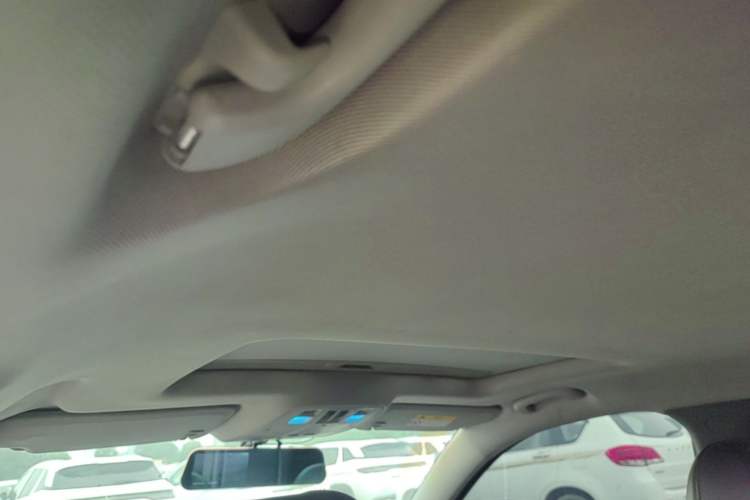 Used Chevrolet Malibu 2014 2.0L Automatic Luxury Edition Headliner