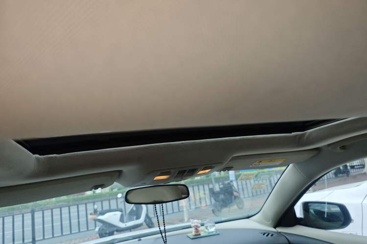 Used Chevrolet Malibu 2014 2.0L Automatic Comfort Edition Headliner
