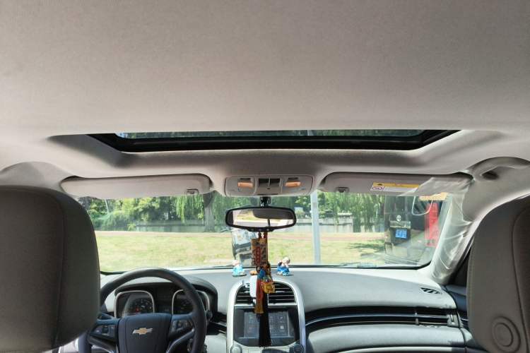 Used Chevrolet Malibu 2014 2.0L Automatic Luxury Edition Headliner