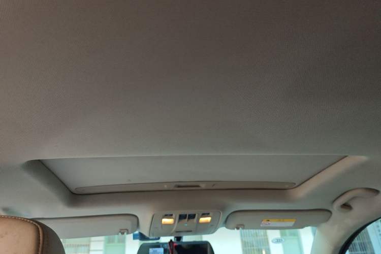 Used Chevrolet Malibu 2014 2.0L Automatic Comfort Edition Headliner