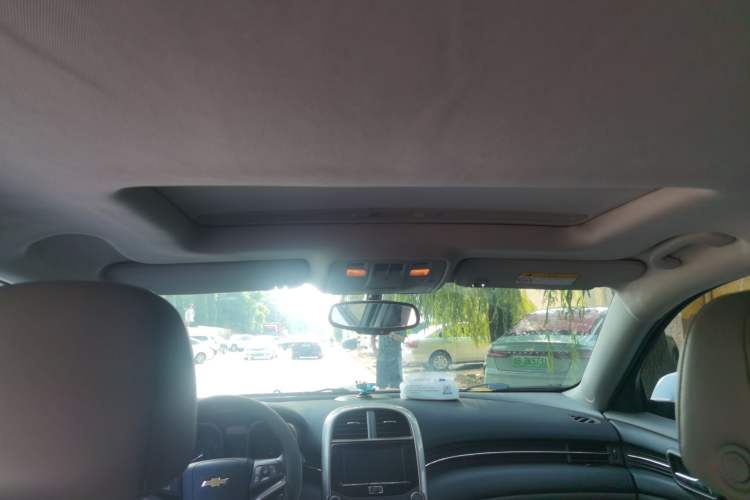 Used Chevrolet Malibu 2014 2.0L Automatic Luxury Edition Headliner