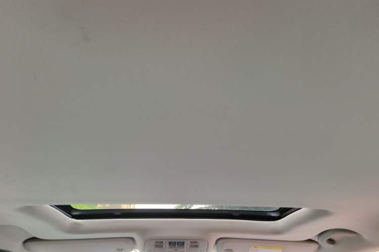 Used Chevrolet Malibu 2014 2.0L Automatic Luxury Edition Headliner