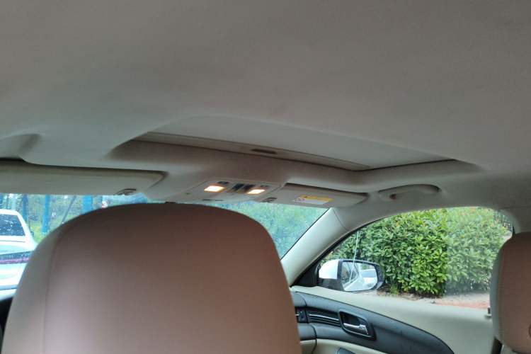 Used Chevrolet Malibu 2014 2.0L Automatic Comfort Edition Headliner