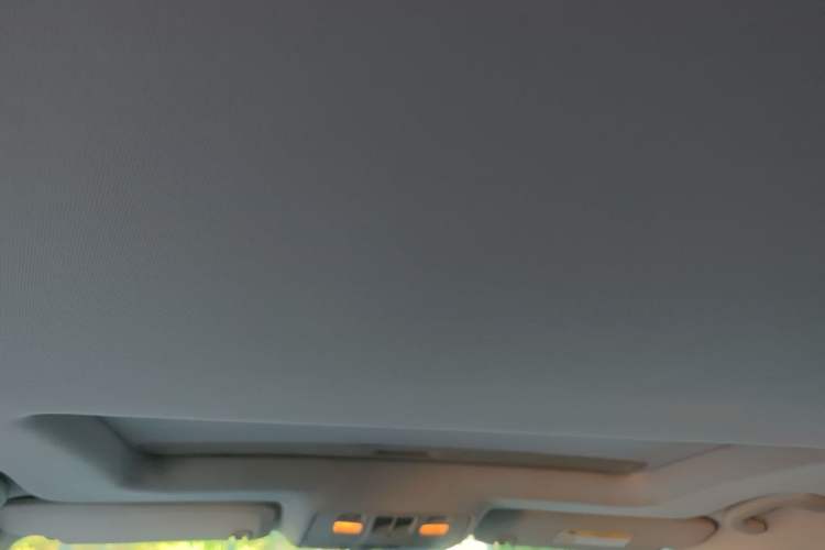 Used Chevrolet Malibu 2014 1.6T Automatic Comfort Edition Headliner