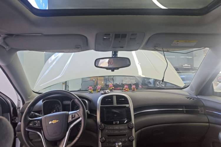 Used Chevrolet Malibu 2014 2.0L Automatic Luxury Edition Headliner