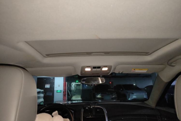 Used Chevrolet Malibu 2014 2.4L Automatic Luxury Edition Headliner