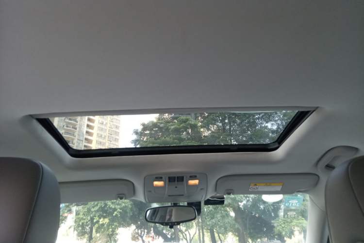 Used Chevrolet Malibu 2014 2.0L Automatic Luxury Edition Headliner