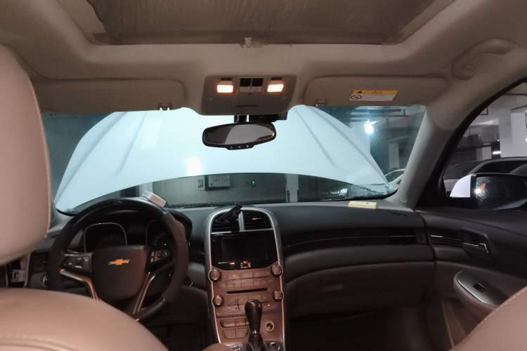 Used Chevrolet Malibu 2014 2.0L Automatic Luxury Edition Headliner