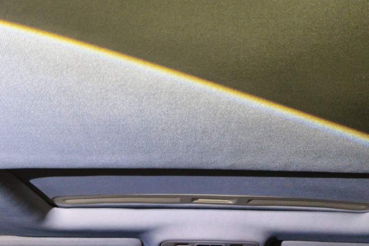 Used Chevrolet Malibu 2014 2.0L Automatic Luxury Edition Headliner