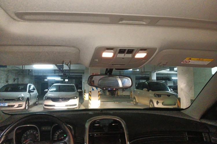 Used Chevrolet Malibu 2014 2.0L Automatic Luxury Edition Headliner