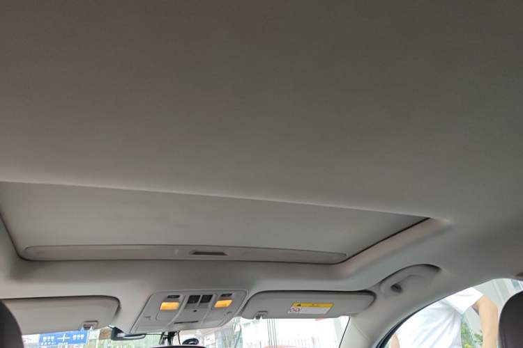 Used Chevrolet Malibu 2014 2.4L Automatic Luxury Edition Headliner