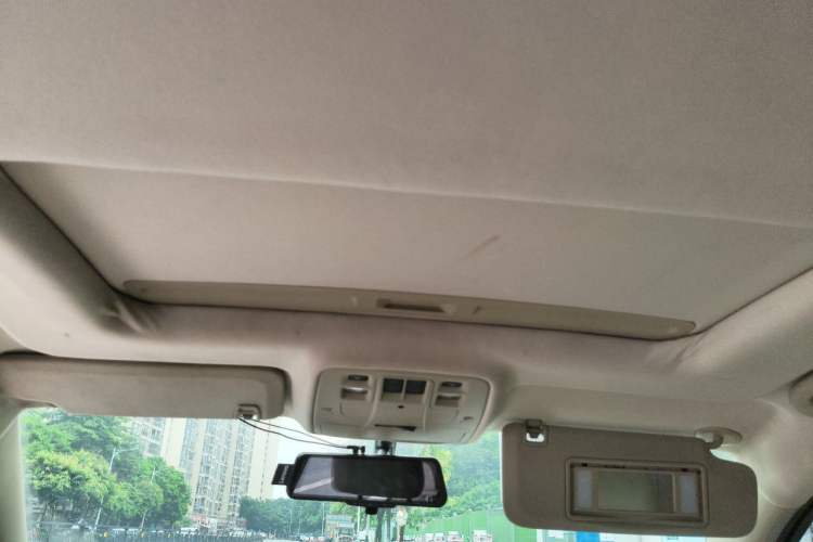 Used Chevrolet Malibu 2014 2.0L Automatic Luxury Edition Headliner