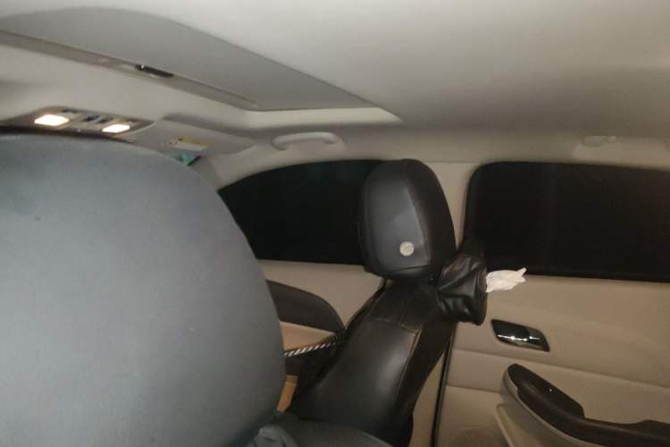 Used Chevrolet Malibu 2014 2.0L Automatic Comfort Edition Headliner
